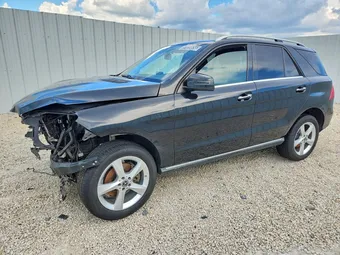 2017 Mercedes-Benz GLE-Class 4JGDA5JBXHA937161