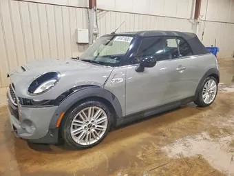 2018 Mini Convertible WMWWG9C52J3C82790