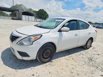 2016 Nissan Versa 3N1CN7APXGL807791