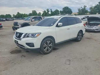 2017 Nissan Pathfinder 5N1DR2MN2HC635073