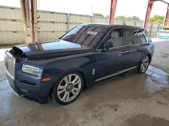 2021 Rolls-Royce Cullinan SLATV4C07MU204690