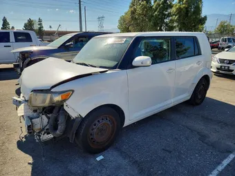 2015 Scion XB JTLZE4FE5FJ070135