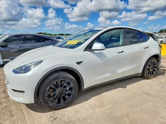 2024 Tesla Model Y 7SAYGDED0RF041831 Lot 59143186