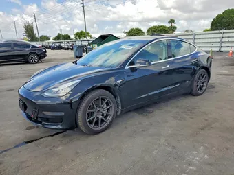 2019 Tesla Model 3 5YJ3E1EAXKF416096