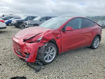 2024 Tesla Model Y 7SAYGDEE5RF068757 Lot 79642265