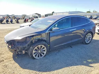 2020 Tesla Model X 5YJXCAE27LF270368