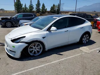 2022 Tesla Model Y 7SAYGDEE1NF444798 Lot 57724906