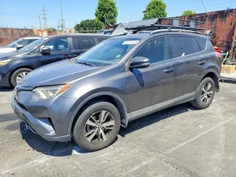 2018 Toyota RAV4 JTMWFREV5JJ728359 Lot 56479226