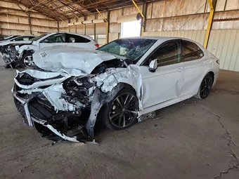 2019 Toyota Camry 4T1B61HK1KU701477 Lot 56178596