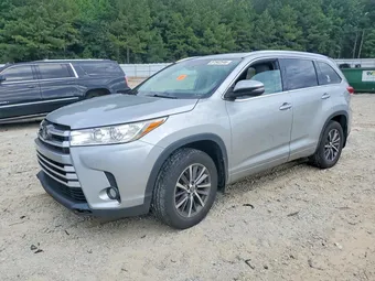 2018 Toyota Highlander 5TDJZRFH1JS557753 Lot 57542546