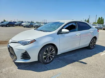 2018 Toyota Corolla 5YFBURHE8JP767829 Lot 58137416