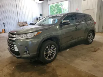 2019 Toyota Highlander 5TDJZRFH4KS724656 Lot 55776886