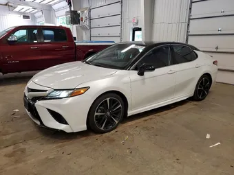 2019 Toyota Camry 4T1B61HK0KU752050 Lot 55913116