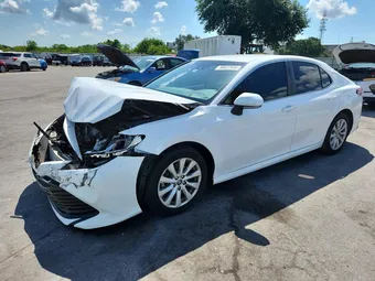 2018 Toyota Camry 4T1B11HK1JU157155 Lot 58622936