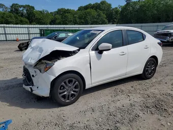 2019 Toyota Yaris 3MYDLBYV6KY522744