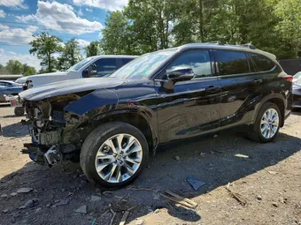 2023 Toyota Highlander 5TDXBRCH8PS581821 Lot 57596466