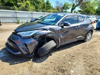 2020 Toyota C-HR NMTKHMBX7LR106013