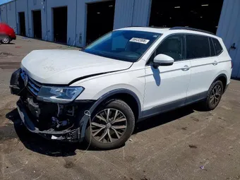 2020 Volkswagen Tiguan 3VV3B7AX9LM018334
