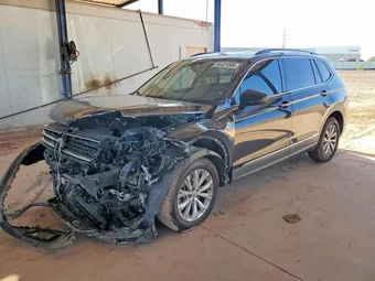 2018 Volkswagen Tiguan 3VV2B7AX7JM172405