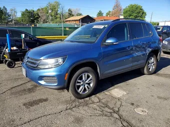 2017 Volkswagen Tiguan WVGAV7AX7HK004603