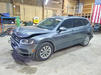 2018 Volkswagen Tiguan 3VV0B7AX8JM043712