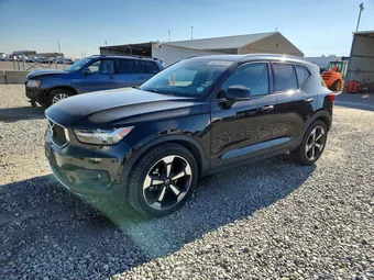 2019 Volvo XC40 YV4162UKXK2128891