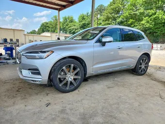 2021 Volvo XC60 YV4102DL8M1814172