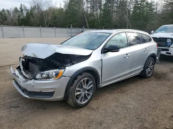 2015 Volvo V60 YV4612HLXF1001156