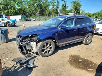 2015 Volvo XC60 YV449MDV4F2710565