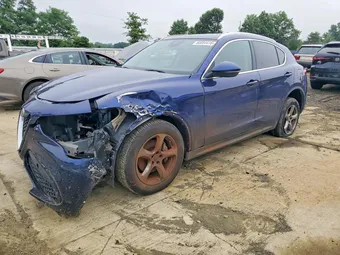 2021 Alfa Romeo ZASPAKAN3M7D09967