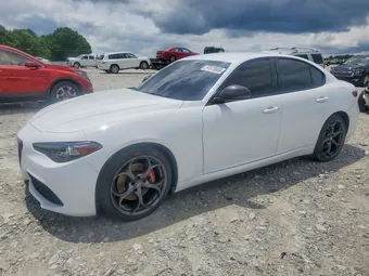 2019 Alfa Romeo ZARFANAN0K7599710
