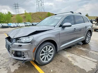 2017 Audi Q7 WA1LAAF76HD058391