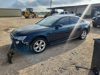 2018 Audi A4 WAUKMAF49JA067590