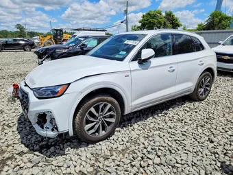 2023 Audi Q5 WA1EAAFY1P2046421