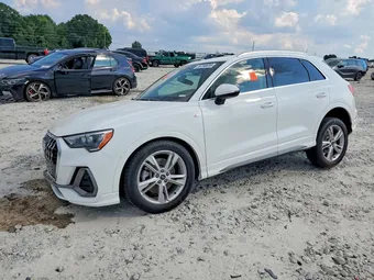 2022 Audi Q3 WA1DECF38N1094341