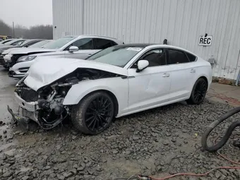 2018 Audi A5 WAUCNCF51JA074460
