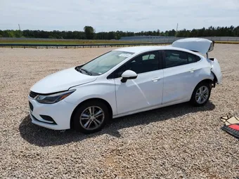 2018 Chevrolet Cruze 1G1BE5SM5J7166717 Lot 49792696