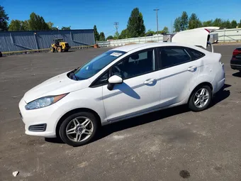 2017 Ford Fiesta 3FADP4BJ7HM129510