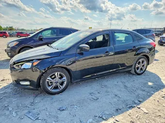 2018 Ford Focus 1FADP3F29JL320365
