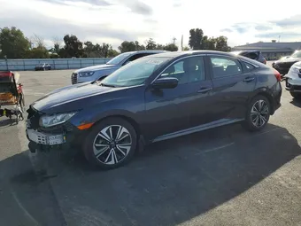 2017 Honda Civic 2HGFC1F38HH646727 Lot 78739495