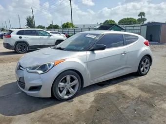 2015 Hyundai Veloster KMHTC6AD1FU228546
