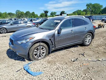 2017 Infiniti QX70 JN8CS1MW9HM416052