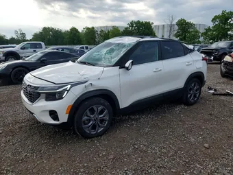 2024 Kia Seltos KNDEUCAA4R7584040