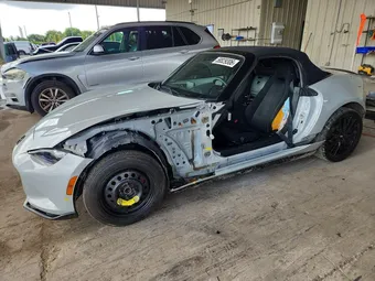 2016 Mazda MX-5 Miata JM1NDAC76G0106603