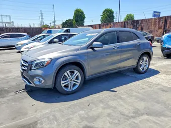 2019 Mercedes-Benz GLA-Class WDCTG4EB2KJ642074