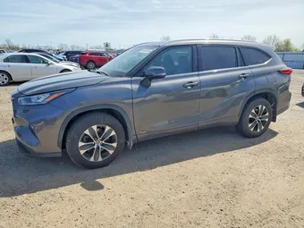 2022 Toyota Highlander 5TDGBRCH5NS537692 Lot 51497526