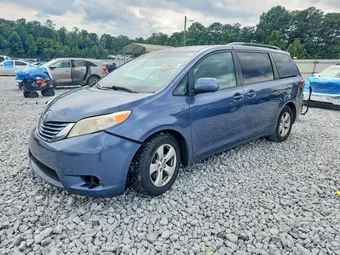 2016 Toyota Sienna 5TDKK3DCXGS727484