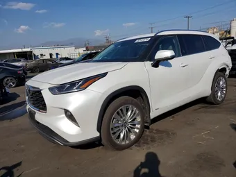 2026 Toyota Highlander 5TDEBRCHXTS700146 Lot 52141576