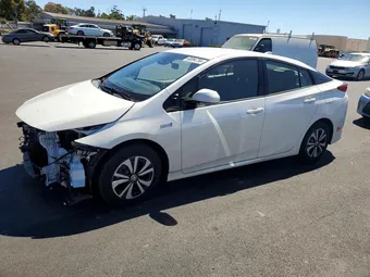 2018 Toyota Prius Prime JTDKARFP8J3075530 Lot 60084756