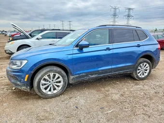 2019 Volkswagen Tiguan 3VV2B7AX5KM100510
